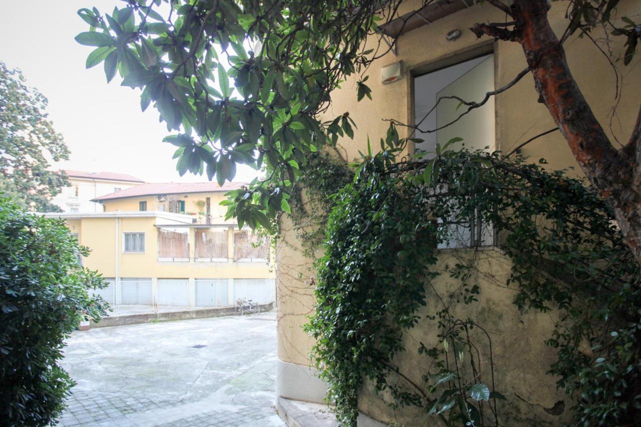 Ferienwohnung Lovely Milano - Beautiful Loft With Terrace In Porta Romana Exterior foto